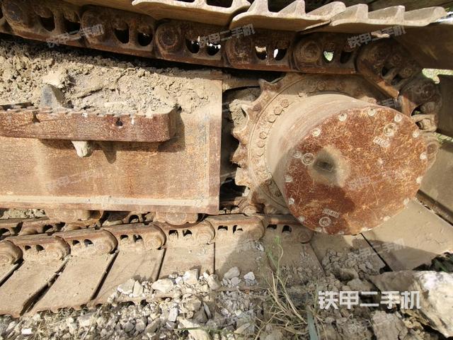 右驅(qū)動輪(行走機構(gòu)) 右驅(qū)動輪(行走機構(gòu))