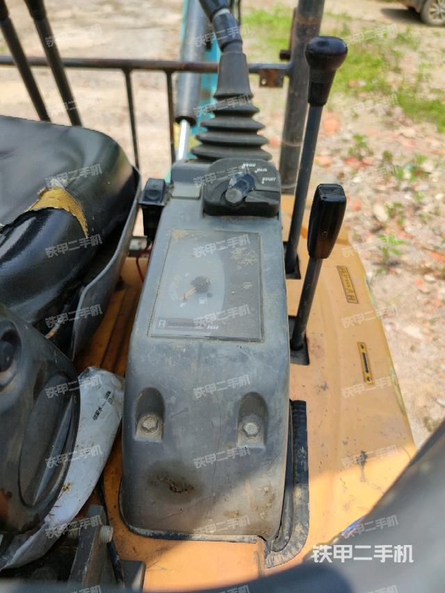 显示屏 （驾驶室部分）