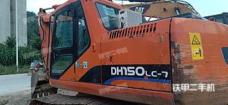 斗山DH150-7挖掘机实拍图片