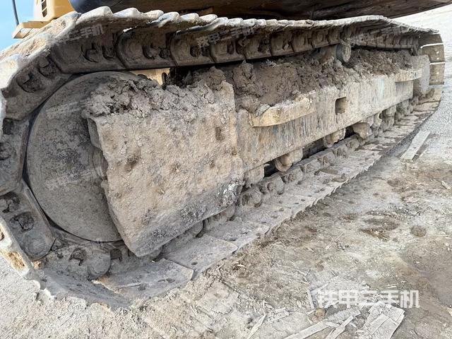 单侧履带整体（整机外观）