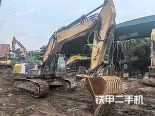重庆徐工XE370D挖掘机实拍图片