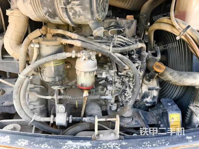 發(fā)動(dòng)機(jī)室(上車部件) 發(fā)動(dòng)機(jī)室(上車部件)