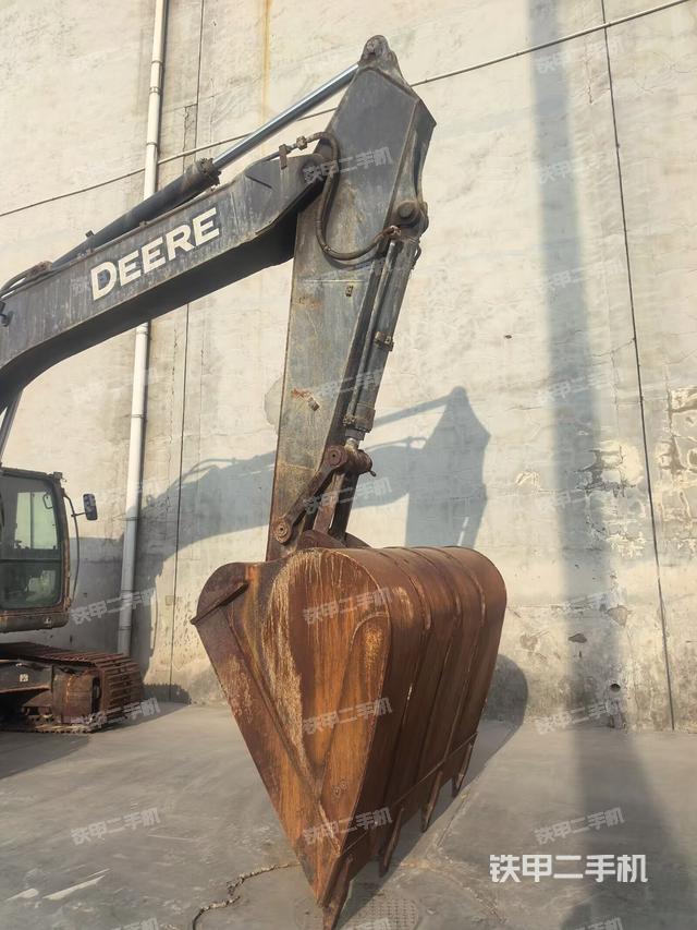 小臂整體左后（工作和回轉(zhuǎn)裝置）