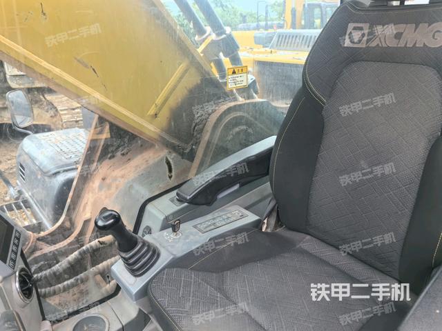 后窗玻璃角标(驾驶室部分) 后窗玻璃角标(驾驶室部分)