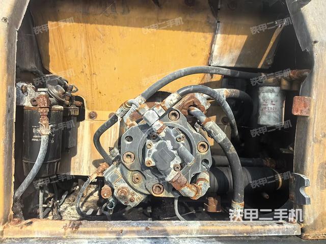 液壓泵室（大件艙室）