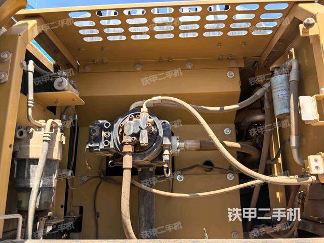 液压泵室(大件舱室) 液压泵室(大件舱室)