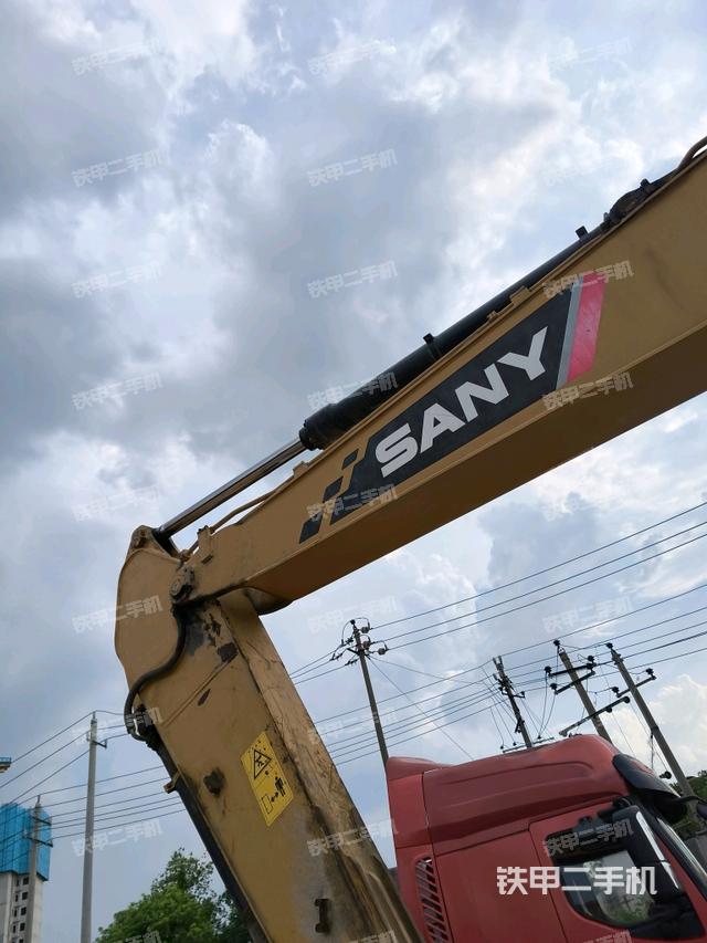 小臂整體左后（工作和回轉(zhuǎn)裝置）