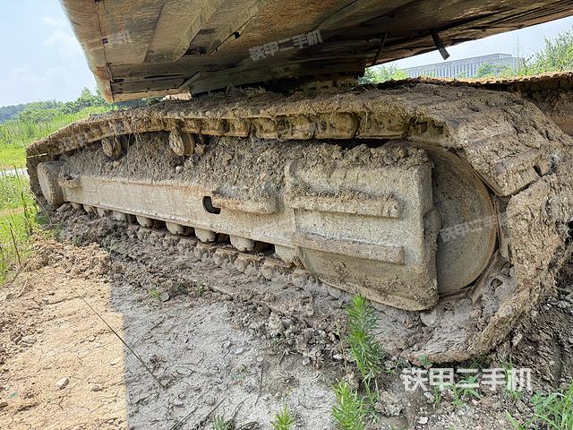 单侧履带整体（整机外观）