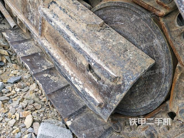 右側(cè)行走馬達(dá)蓋板(行走機(jī)構(gòu)) 右側(cè)行走馬達(dá)蓋板(行走機(jī)構(gòu))