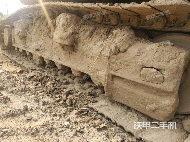右侧行走马达盖板(行走机构) 右侧行走马达盖板(行走机构)