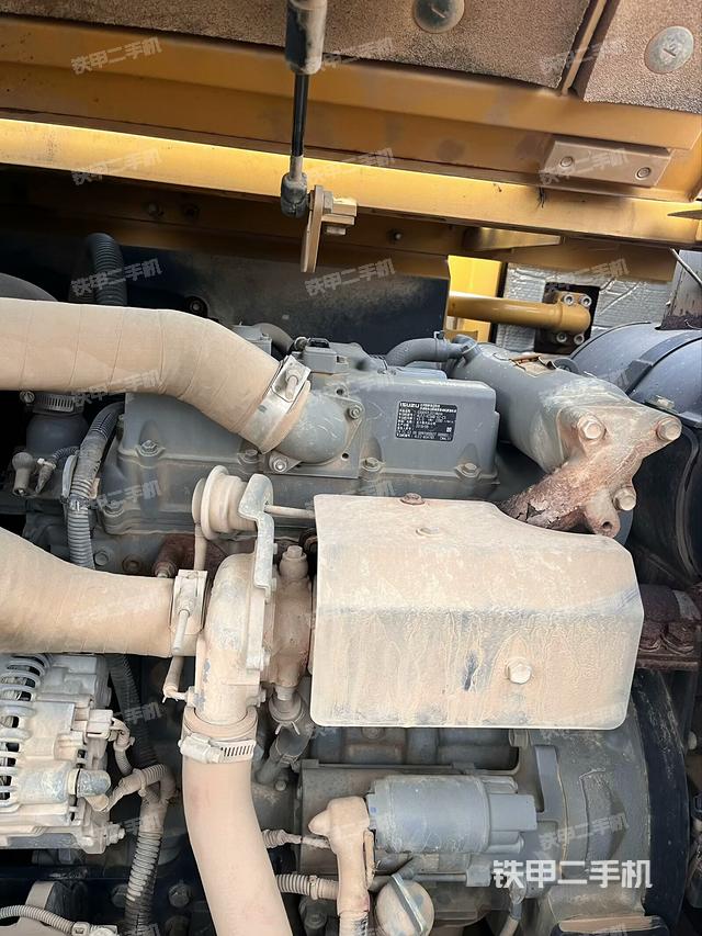 发动机整体俯视（整机外观）