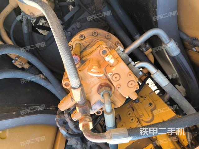 驾驶室顶部俯视(上车部件) 驾驶室顶部俯视(上车部件)