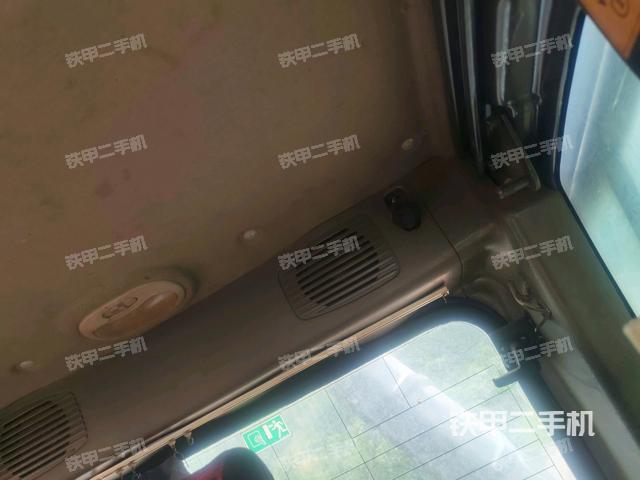 驾驶室左前45度（驾驶室部分）