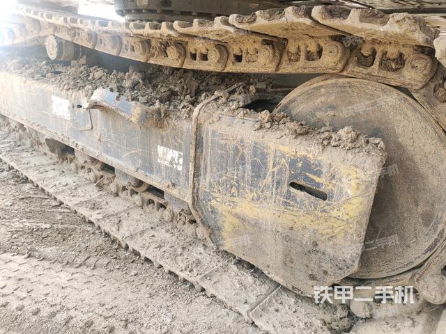 左驅(qū)動輪(行走機構(gòu)) 左驅(qū)動輪(行走機構(gòu))