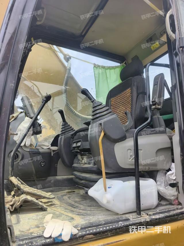 頂棚整體（駕駛室部分）