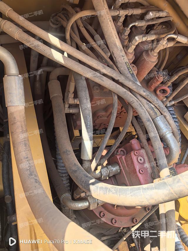 单侧履带整体（整机外观）