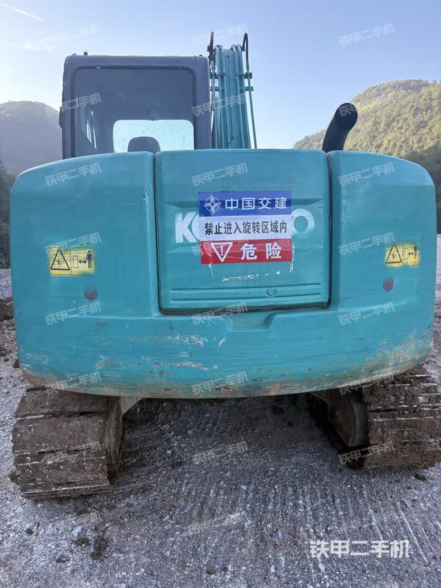 右后45(整機(jī)外觀) 右后45(整機(jī)外觀)