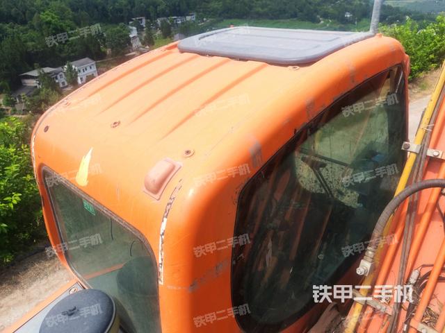 驾驶室顶部俯视（上车部件）