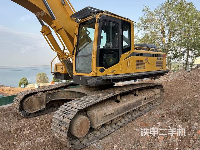 山東臨工E6360F挖掘機