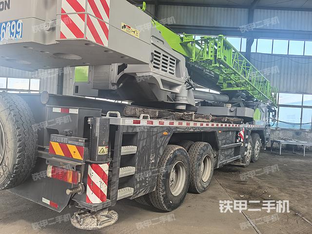 整机右后45°（设备外观及核心部件）