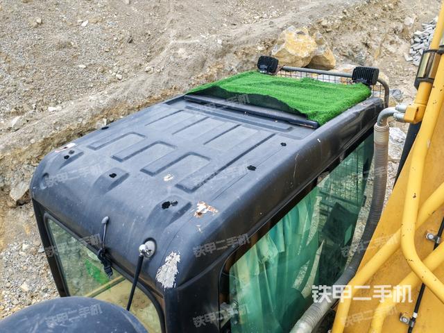 駕駛室頂部俯視(上車部件) 駕駛室頂部俯視(上車部件)