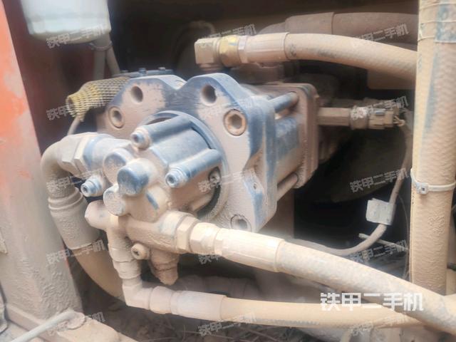 液压泵斜45 左（大件舱室）