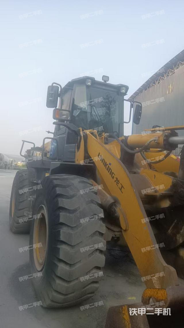 龍工LG853NG裝載機(jī)