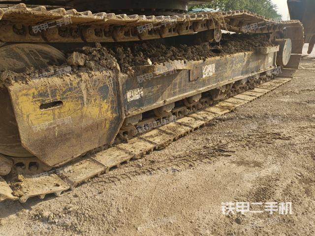 右驅(qū)動輪(行走機構(gòu)) 右驅(qū)動輪(行走機構(gòu))