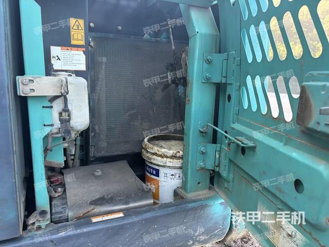 散熱器室(大件艙室) 散熱器室(大件艙室)