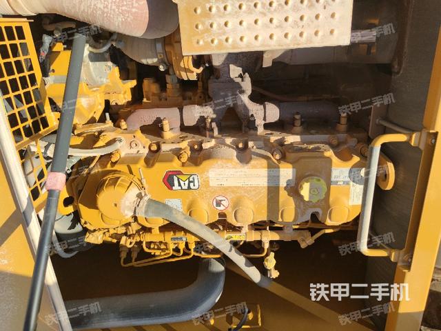 增压器特写(上车部件) 增压器特写(上车部件)