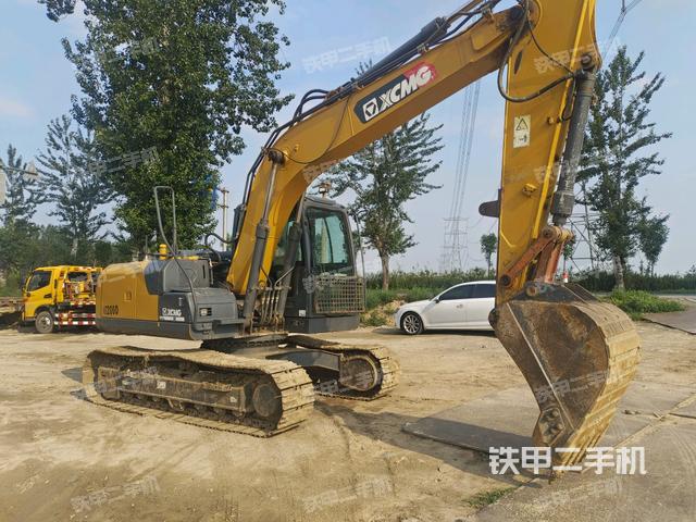 右前45(整機外觀) 右前45(整機外觀)