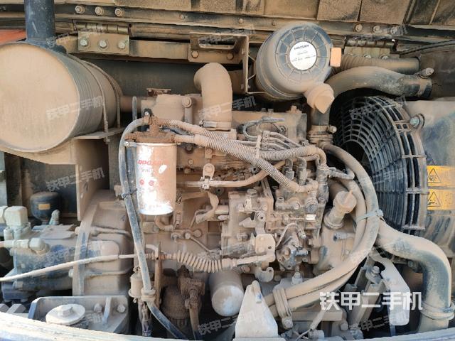 发动机整体俯视(整机外观) 发动机整体俯视(整机外观)