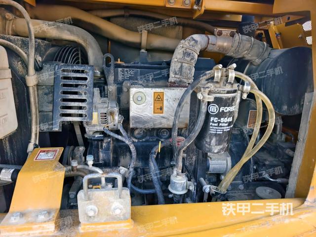 發(fā)動機室(上車部件) 發(fā)動機室(上車部件)
