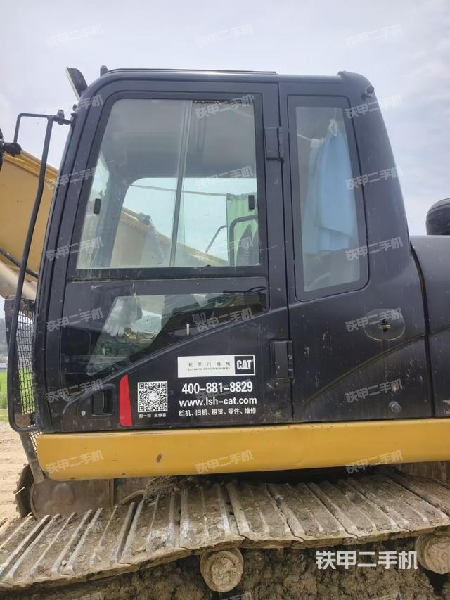 駕駛室正側(cè)（駕駛室部分）