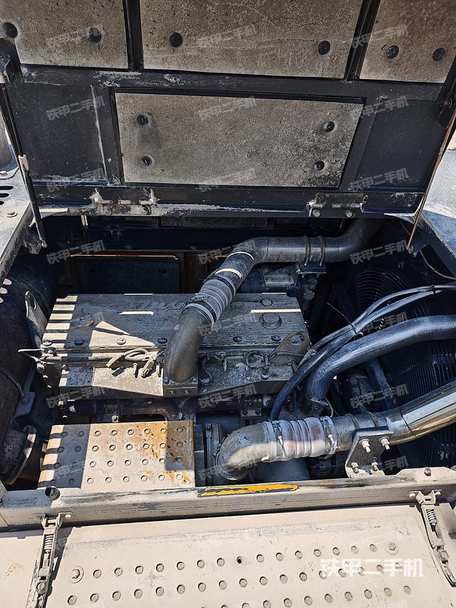 发动机整体俯视（整机外观）