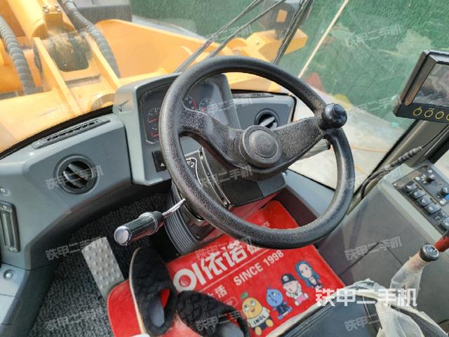 儀表盤(pán)（駕駛室部分）