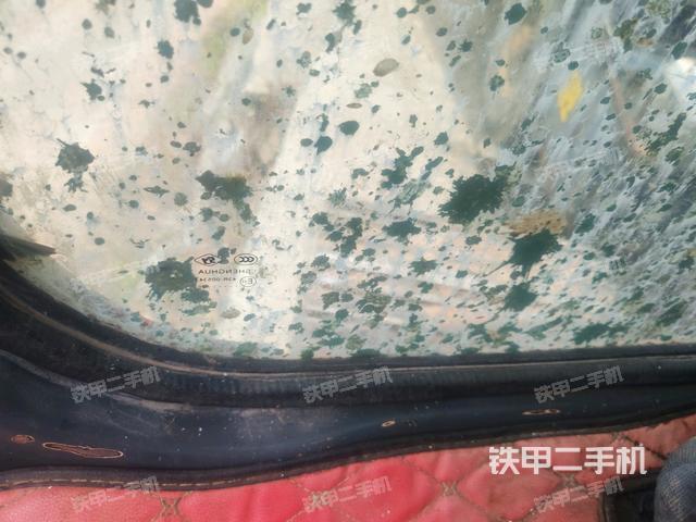 座椅后部（驾驶室部分）