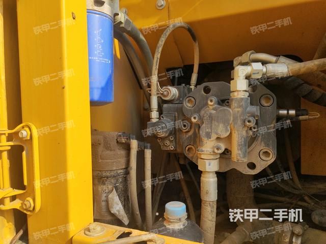 液壓泵斜45?左(大件艙室) 液壓泵斜45?左(大件艙室)
