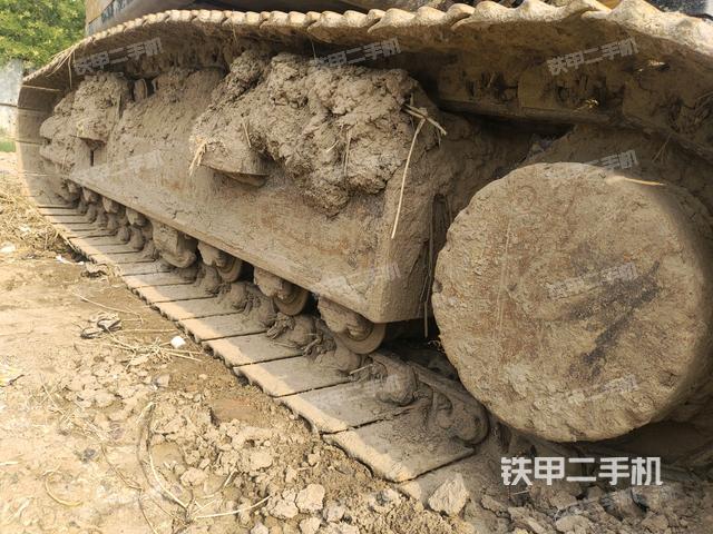 左侧履带整体 (行走机构) 左侧履带整体 (行走机构)