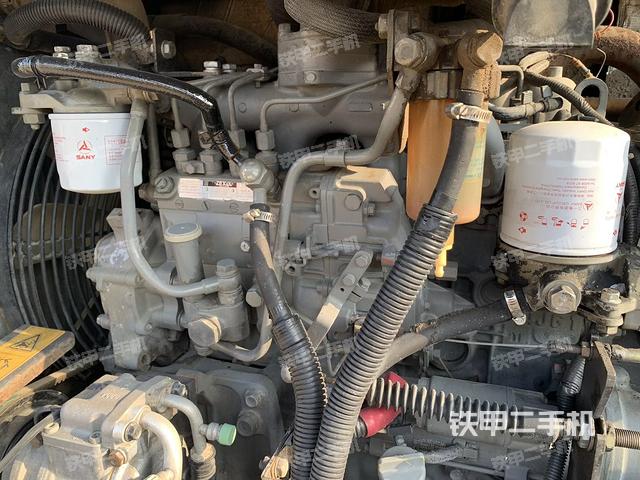 發(fā)動機整體俯視（整機外觀）