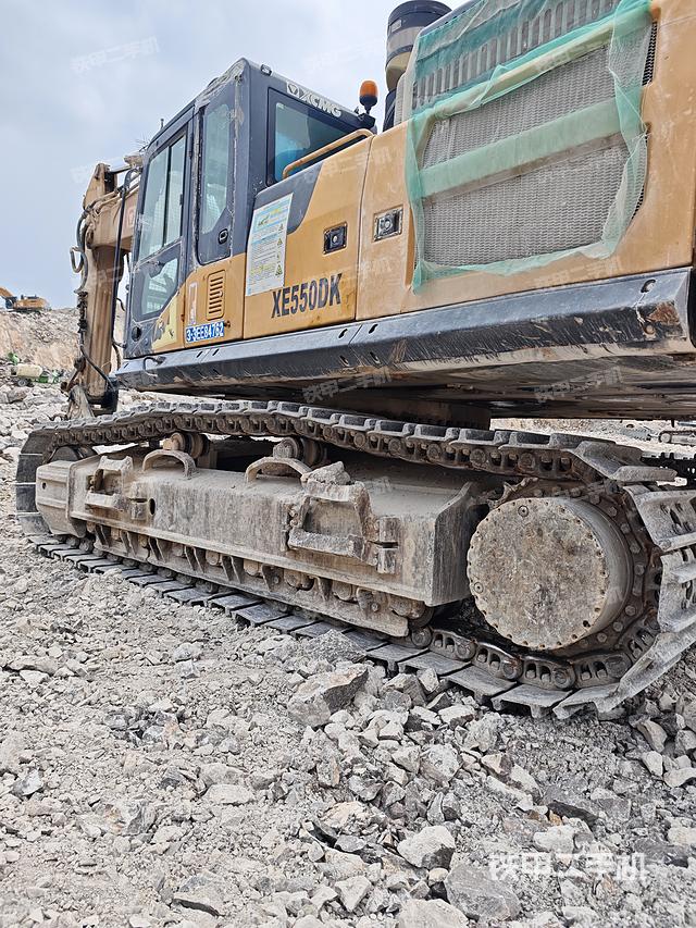 单侧履带整体（整机外观）