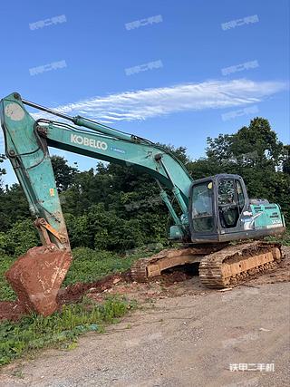 神钢SK210LC-8挖掘机实拍图片