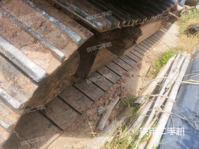 右侧履带整体（行走机构）