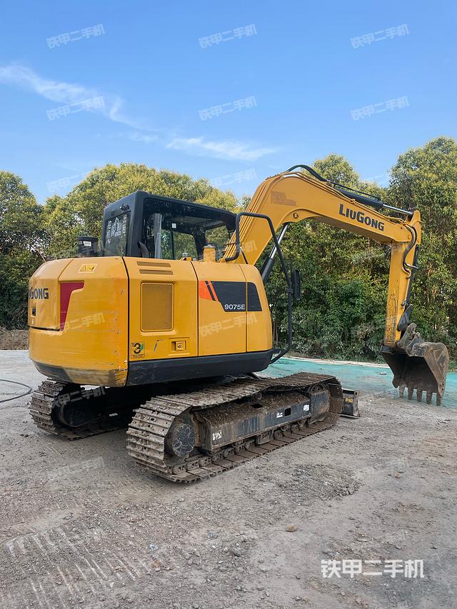 整机右后45°（整机外观）