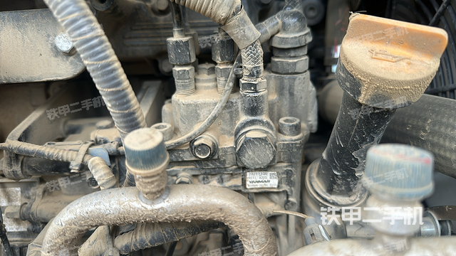 发动机整体俯视（整机外观）