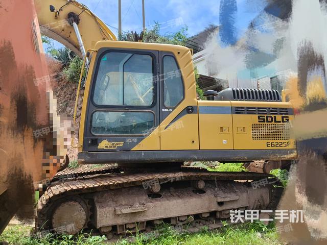 山東臨工E6210F挖掘機