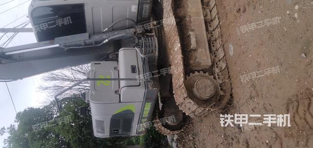 中聯(lián)重科ZE75E-10挖掘機(jī)