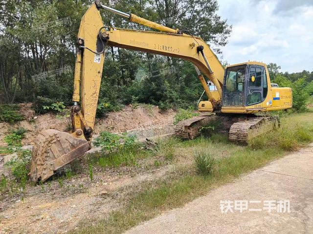 小松PC200-6挖掘機(jī)