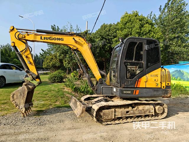 柳工CLG906E挖掘機