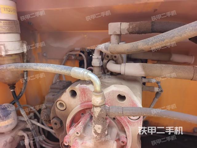 液压泵斜45 左(大件舱室) 液压泵斜45 左(大件舱室)